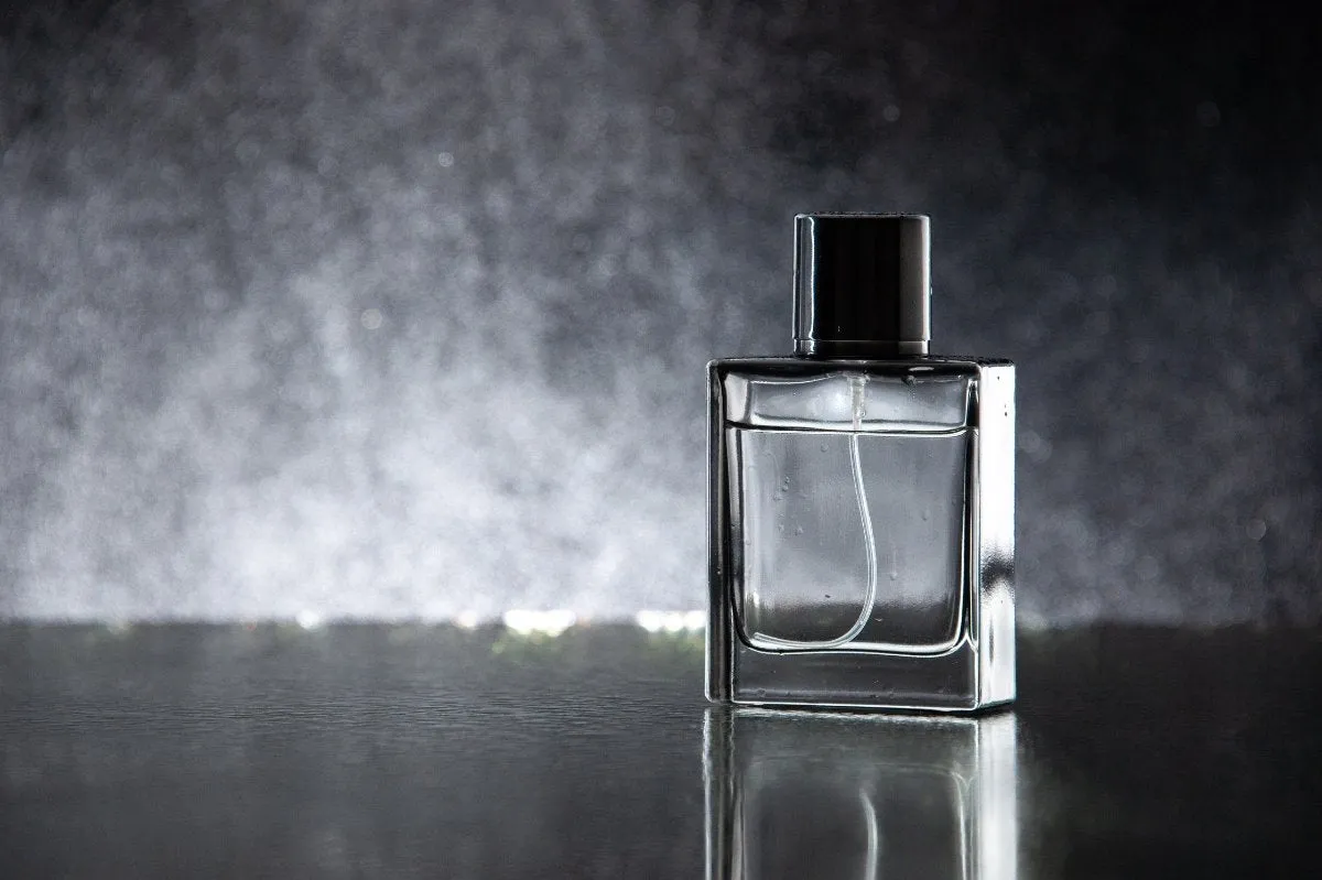 أفضل عطر رجالي يدوم طويلاً في المملكة العربية السعودية