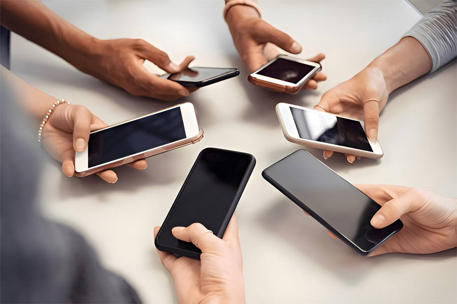 V Perfumes Refer & Earn