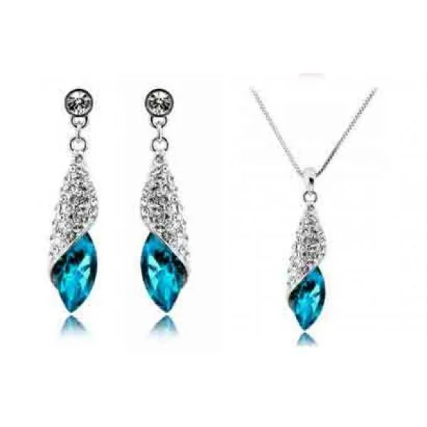 18K White Gold Plated Swarovski Elements - cube pendant and earing set - MA-263