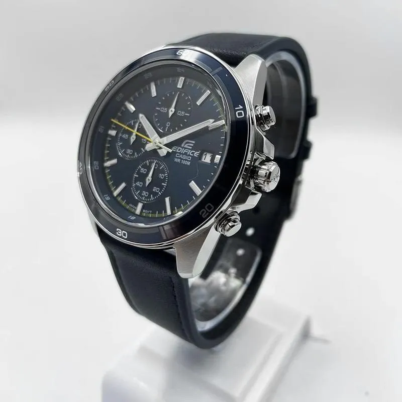 Casio Men WATCH EdifICE Chronograph Black Dial Date Display Leather Band EFR-526L-2CVUDF, Black, strap