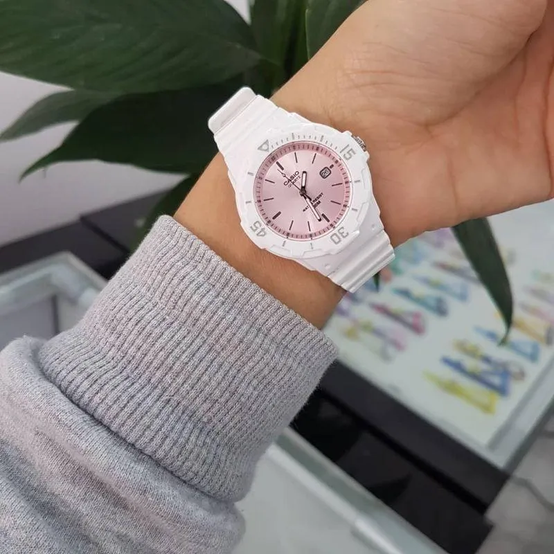 Casio Womens Quartz Watch Analog Display